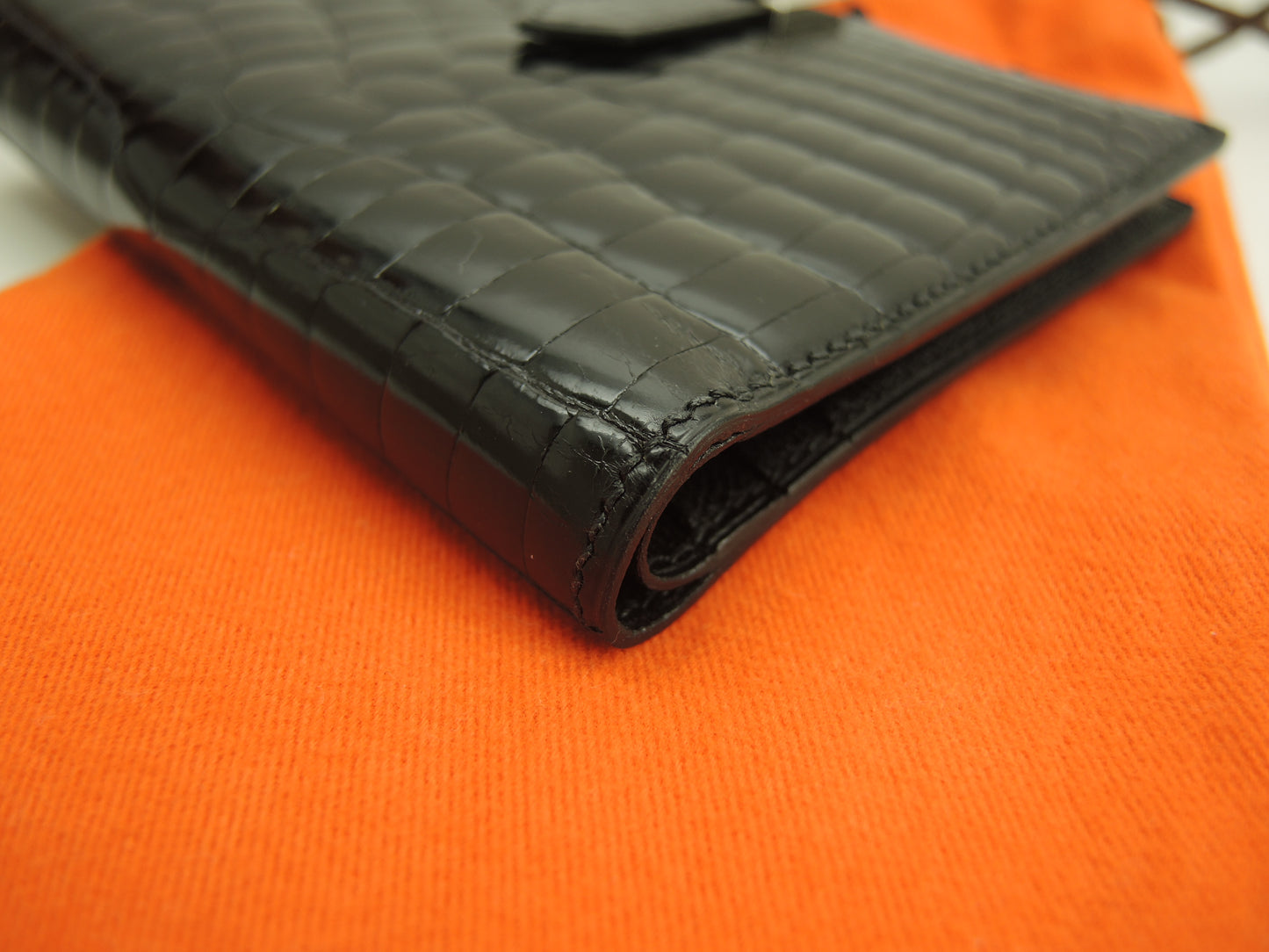 エルメス ベアンコンパクト クロコニロティカス 黒 コンパクトウォレット 2折財布 極美品@□R