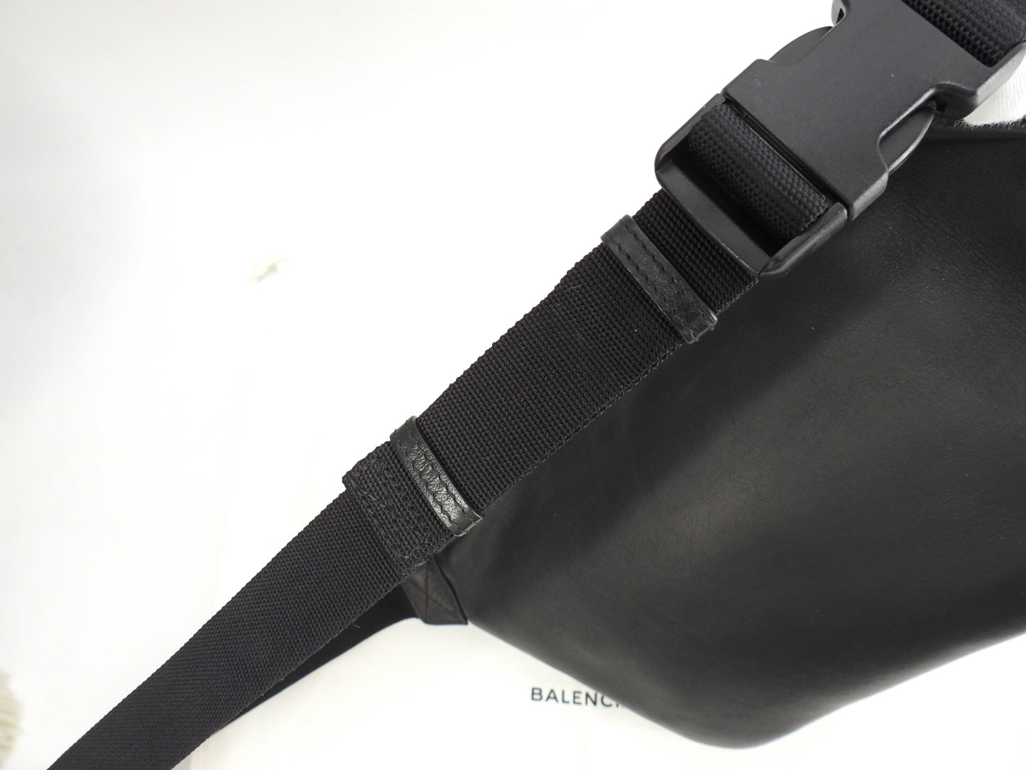 Balenciaga Belt Bag Everyday Leather Black Red Body Bag Good Condition @ 28