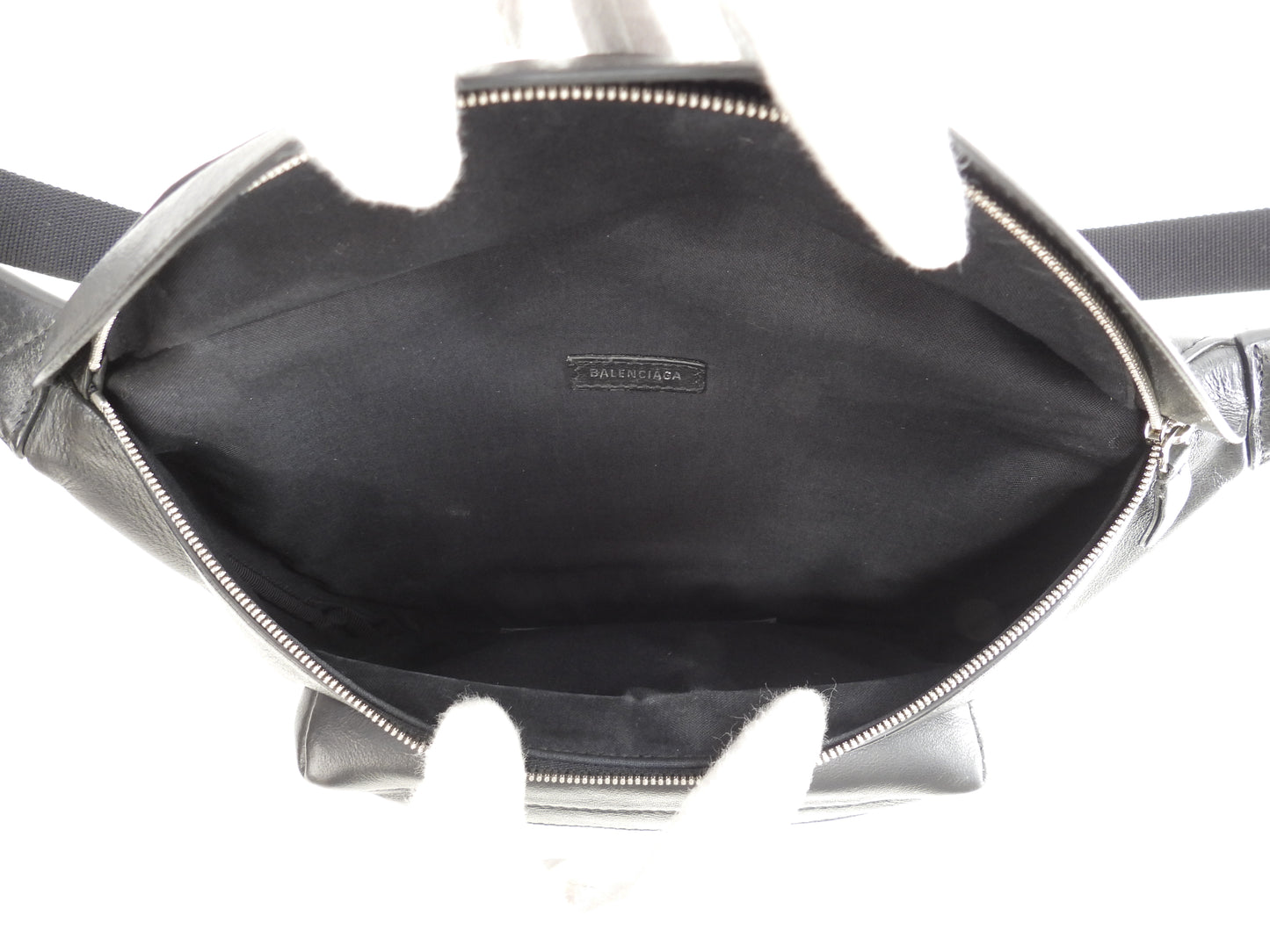Balenciaga Belt Bag Everyday Leather Black Red Body Bag Good Condition @ 28