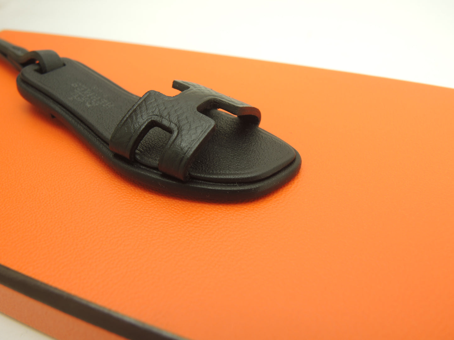 エルメス バッグチャーム オランナノ エプソンレザー黒 ストラップアクセサリー 新品@ 6