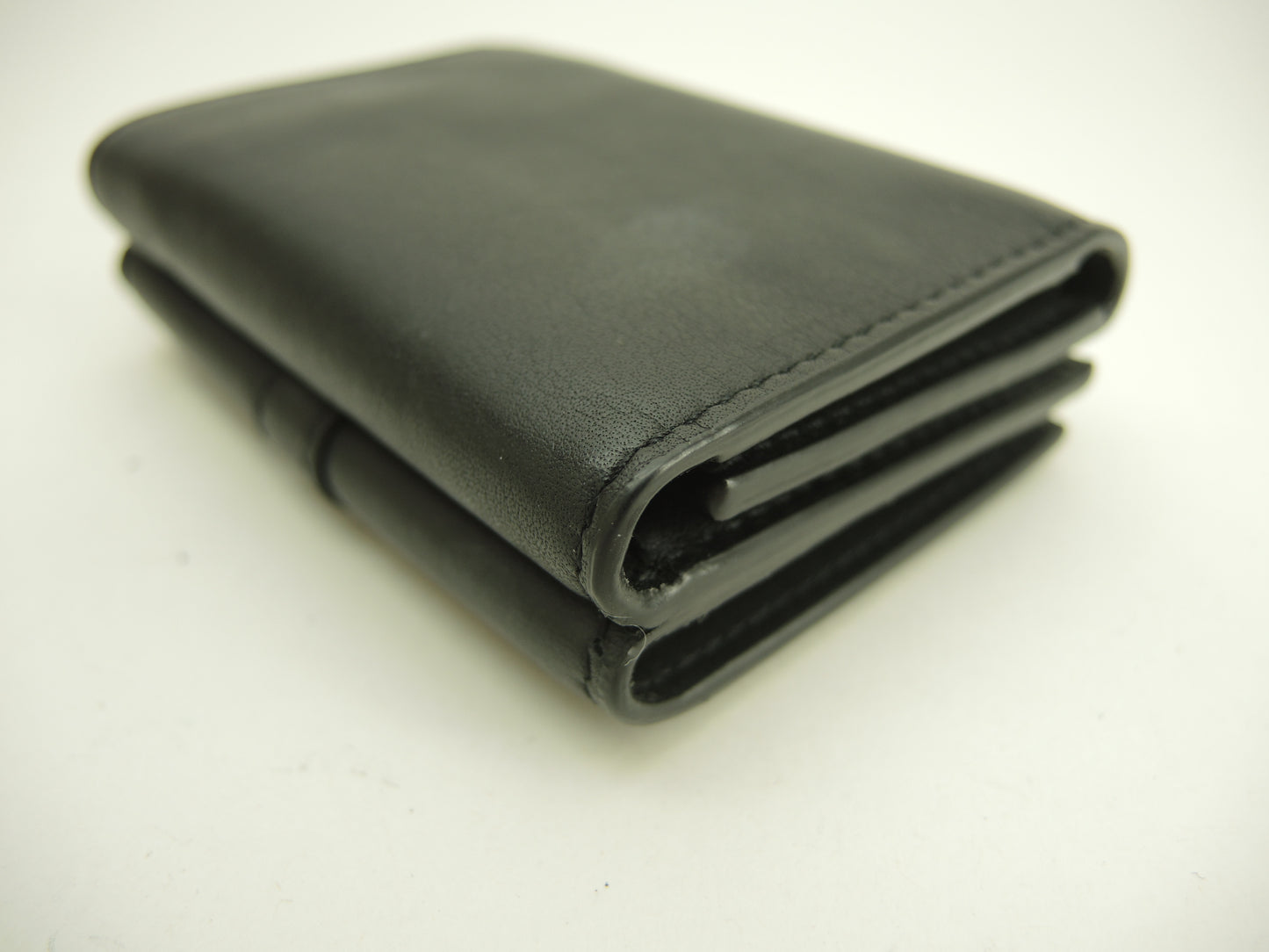 サンローラン コンパクトウォレット YSL レザー黒 3折Wホック財布 ゴールド金具 美品@ 87