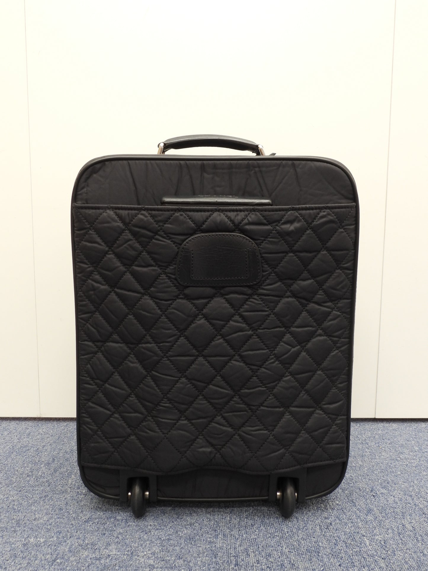 シャネル キャリーバッグ スポーツライン 黒 旅行用トロリーバッグ 美品@10831371