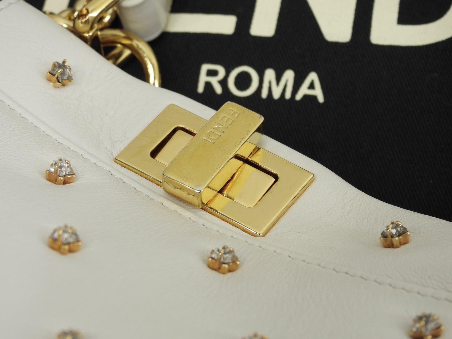 フェンディ ピーカブーミニ ビジュー付 レザー白 ハンドバッグ ポシェット 美品@ 8