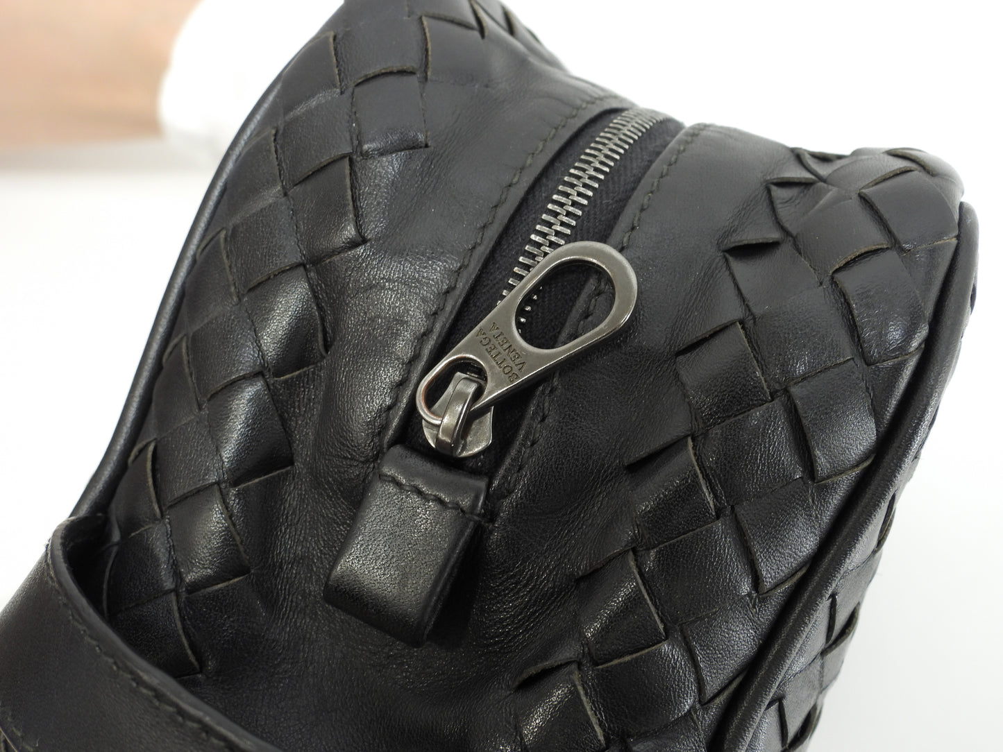 ボッテガヴェネタ クラッチ イントレチャート レザー黒 セカンドバッグ メンズポーチ@B01292125O