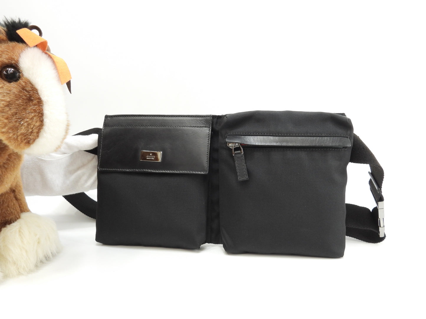 グッチ ベルトバッグ ウェブ ナイロン革黒 ボディバッグ ウエストバッグ 美品@ 17
