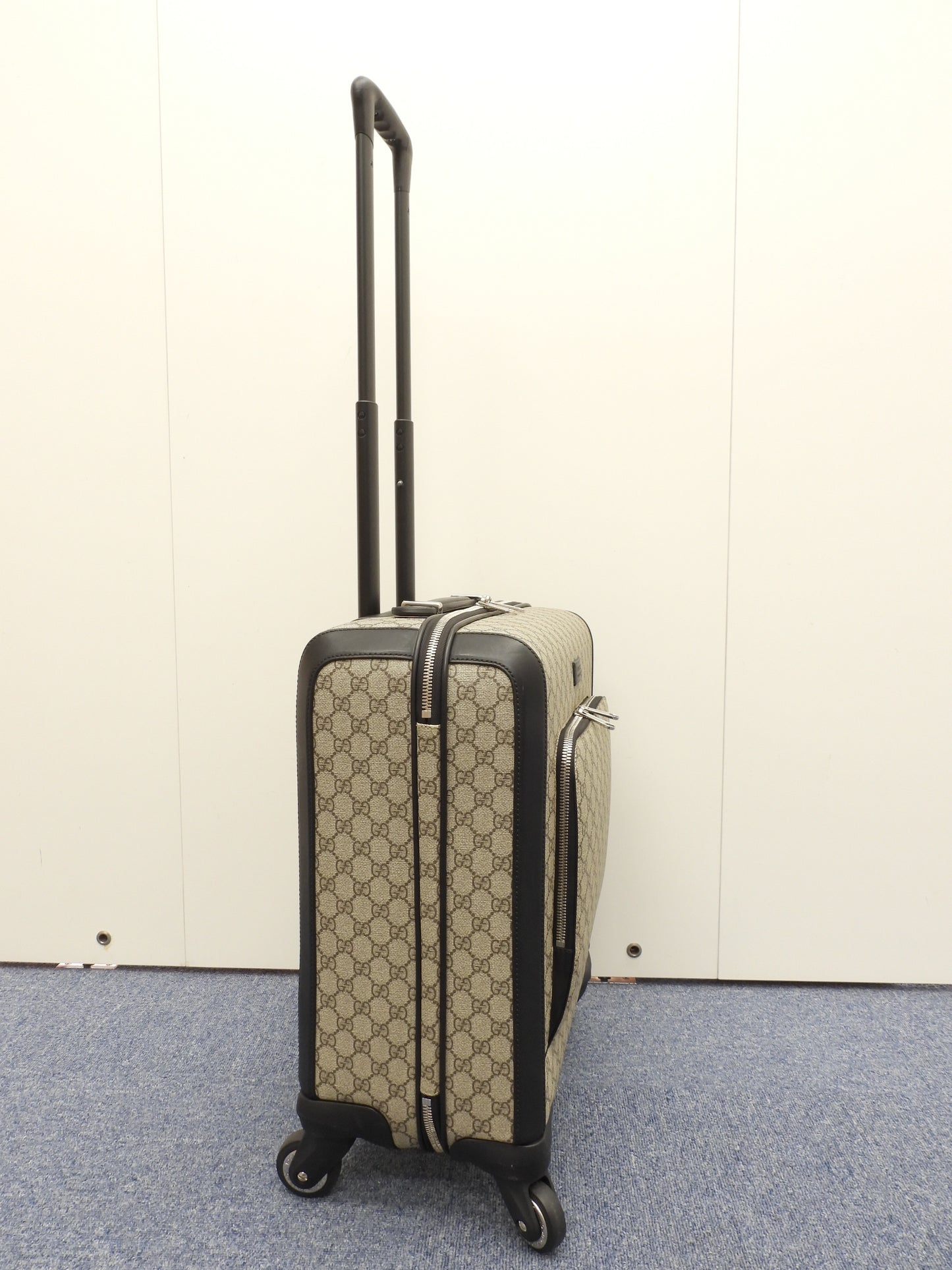 グッチ 4輪キャリーバッグ オールド GGグレー黒革 旅行用四輪トロリーバッグ 美品@ 5