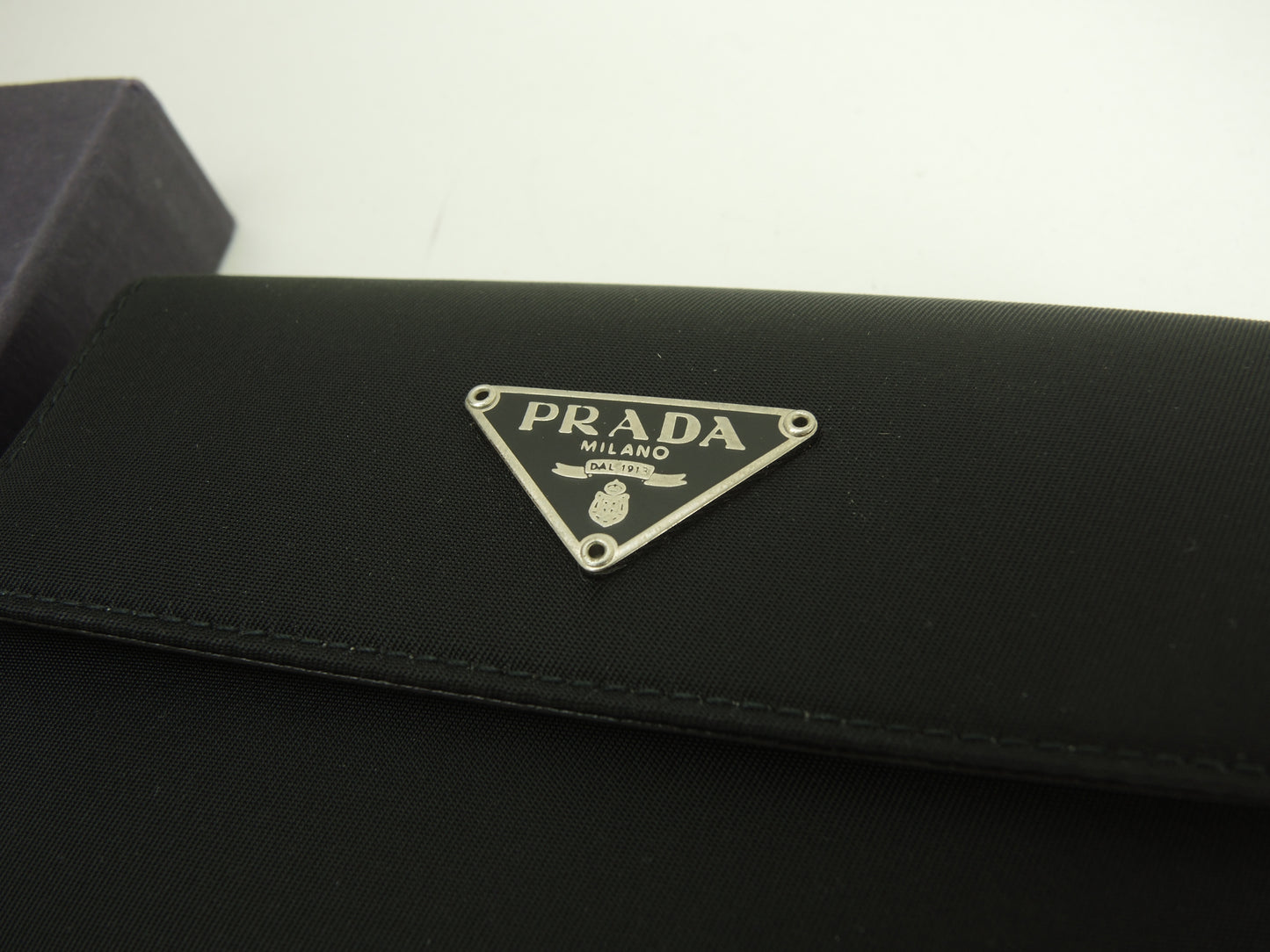 プラダ コンパクトウォレット ナイロン/サフィアーノ 黒 Wホック財布 未使用@129