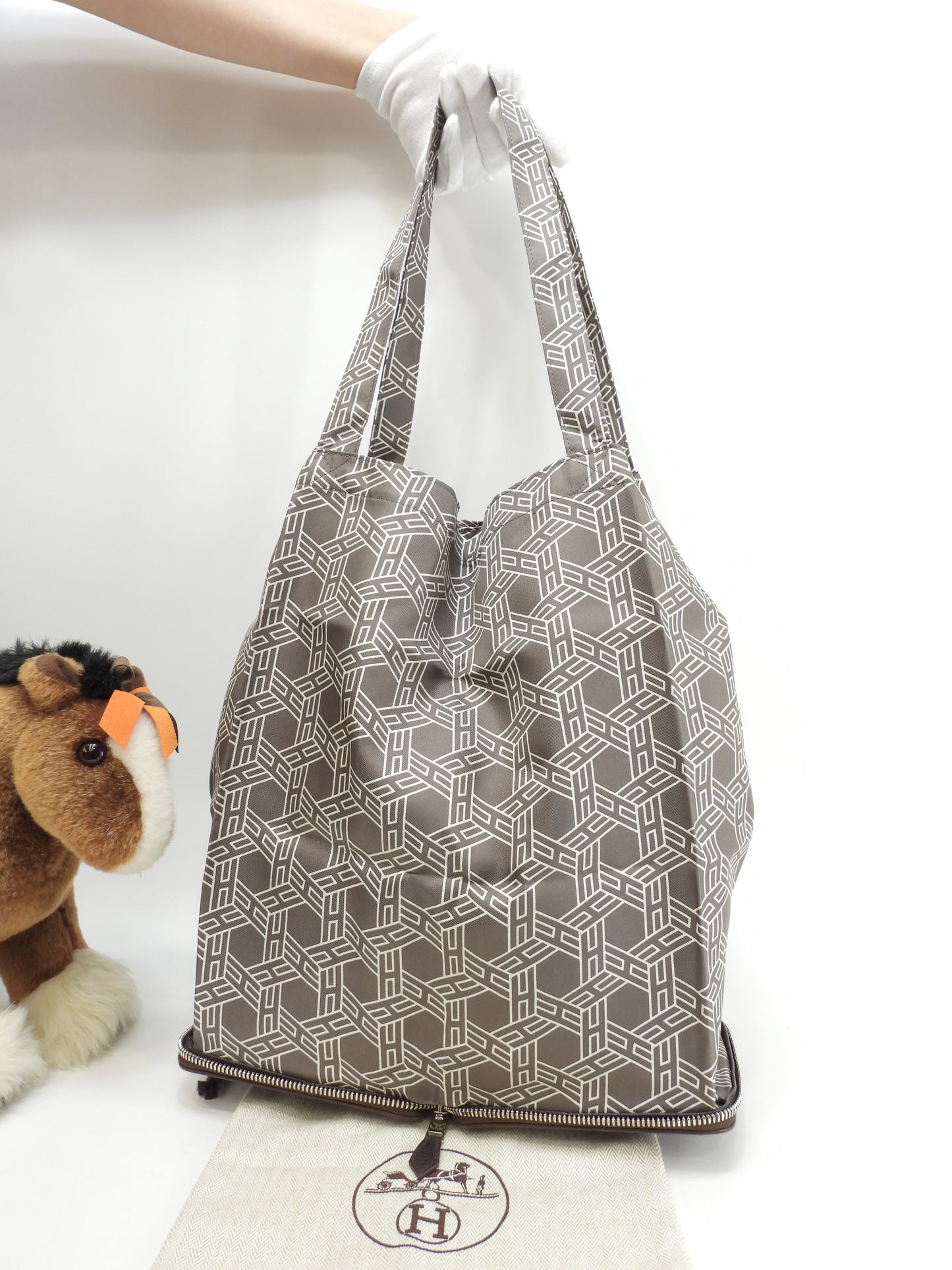 エルメス シルキーポップ エコバッグ シルク灰白レザー茶 折畳みハンドバッグ 極美品@ 14