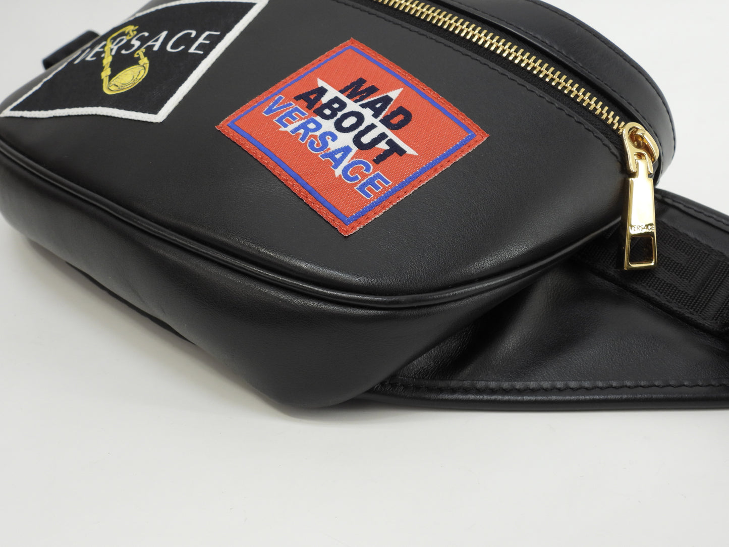 Versace Body Bag Leather Black Belt Bag Crossbody Bag Good Condition @ 347
