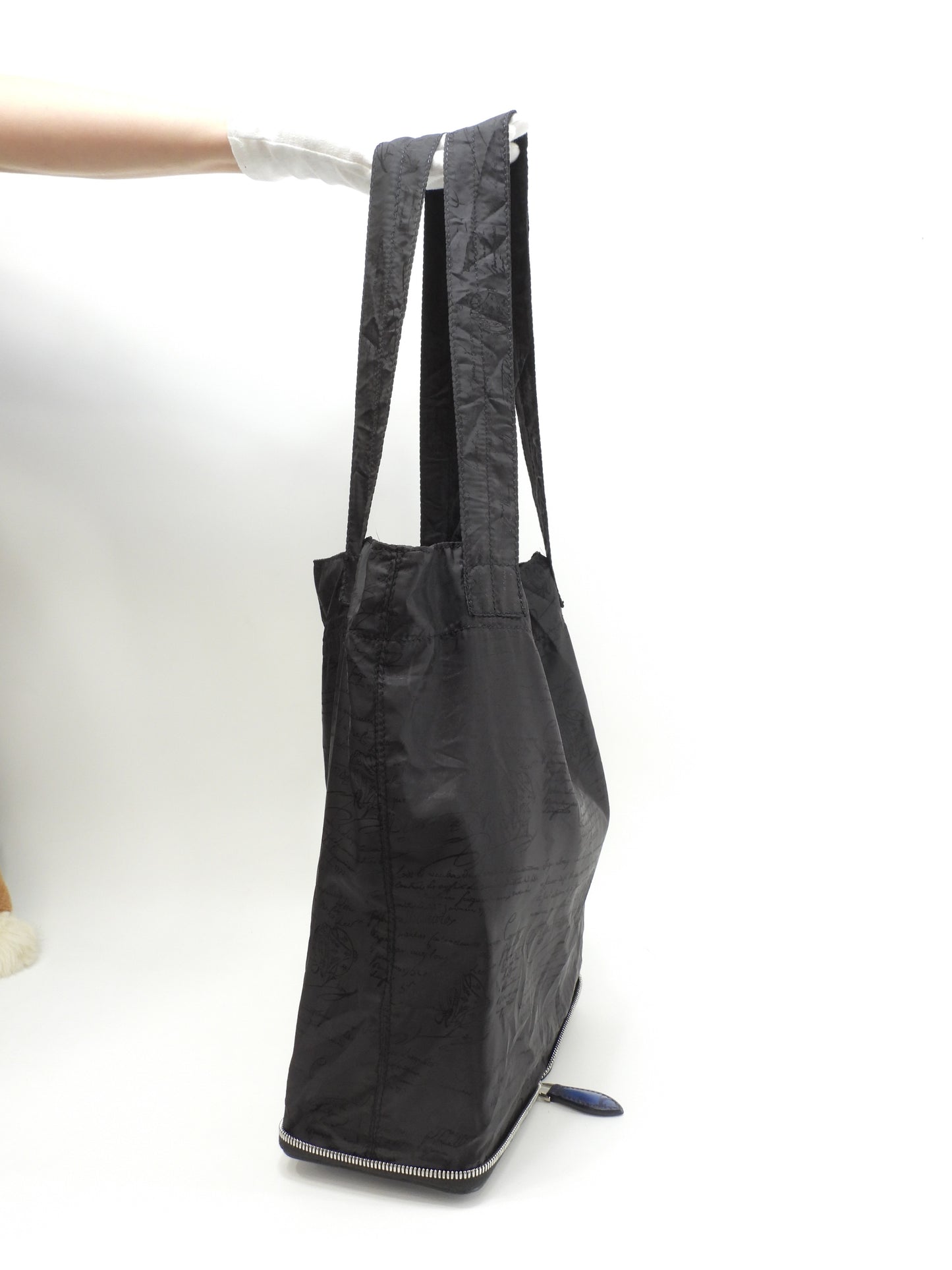 ベルルッティ インケース カリグラフィ レザー青 エコバッグ 折畳バッグ 旅行にも 極美品@B0262P