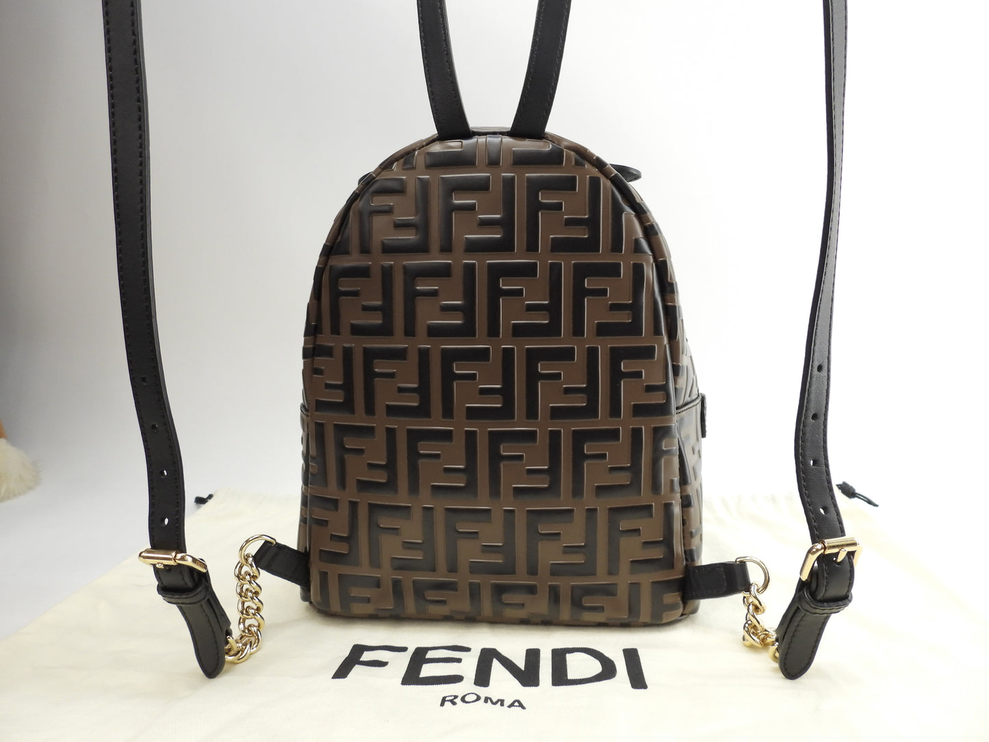 フェンディ バックパックS FFモチーフ レザー茶黒 リュックバッグ 美品@ 20