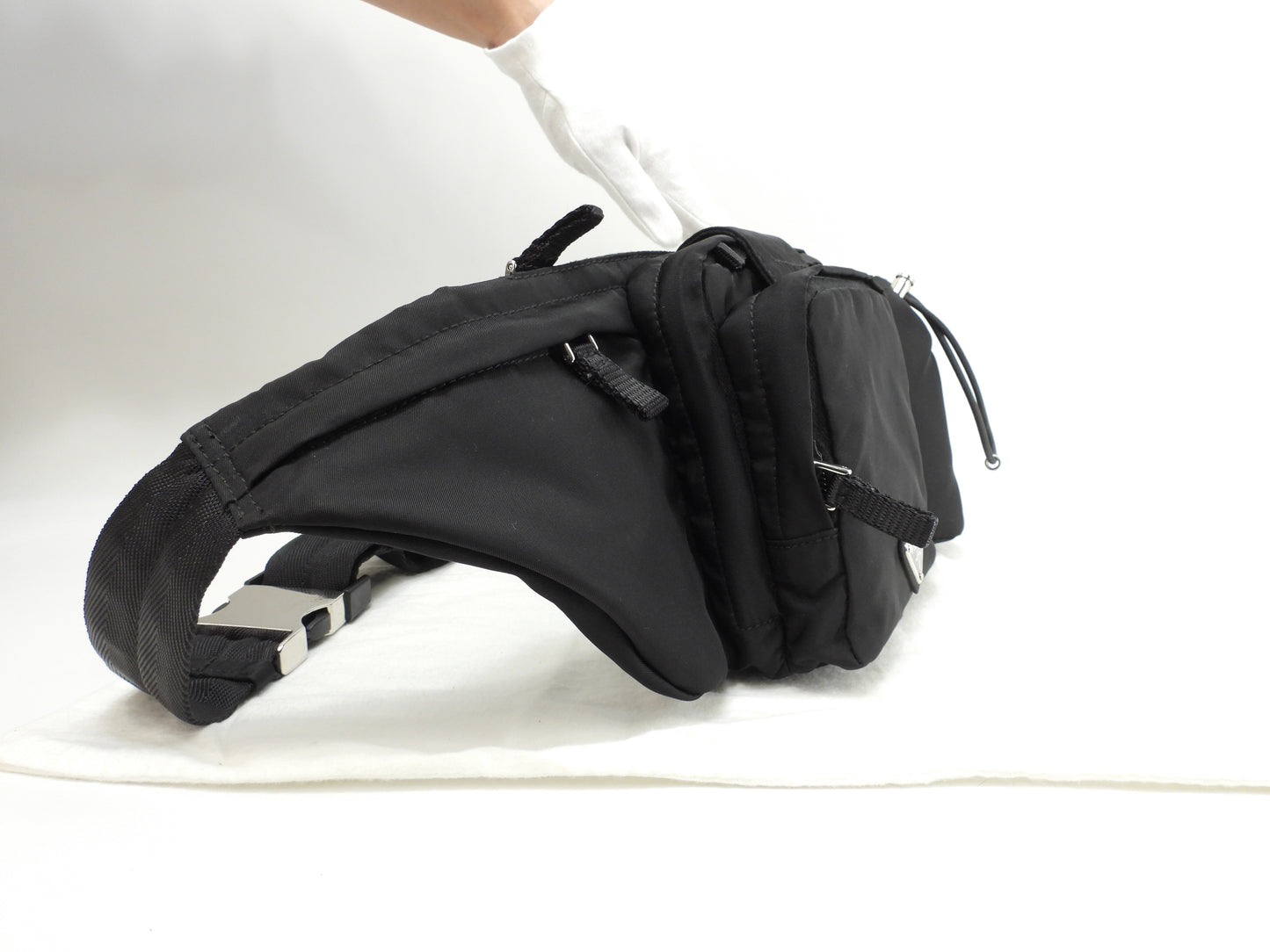 プラダ ボディバッグ中 ナイロン 黒 ウエストバッグ ヒップバッグ 美品@58/C