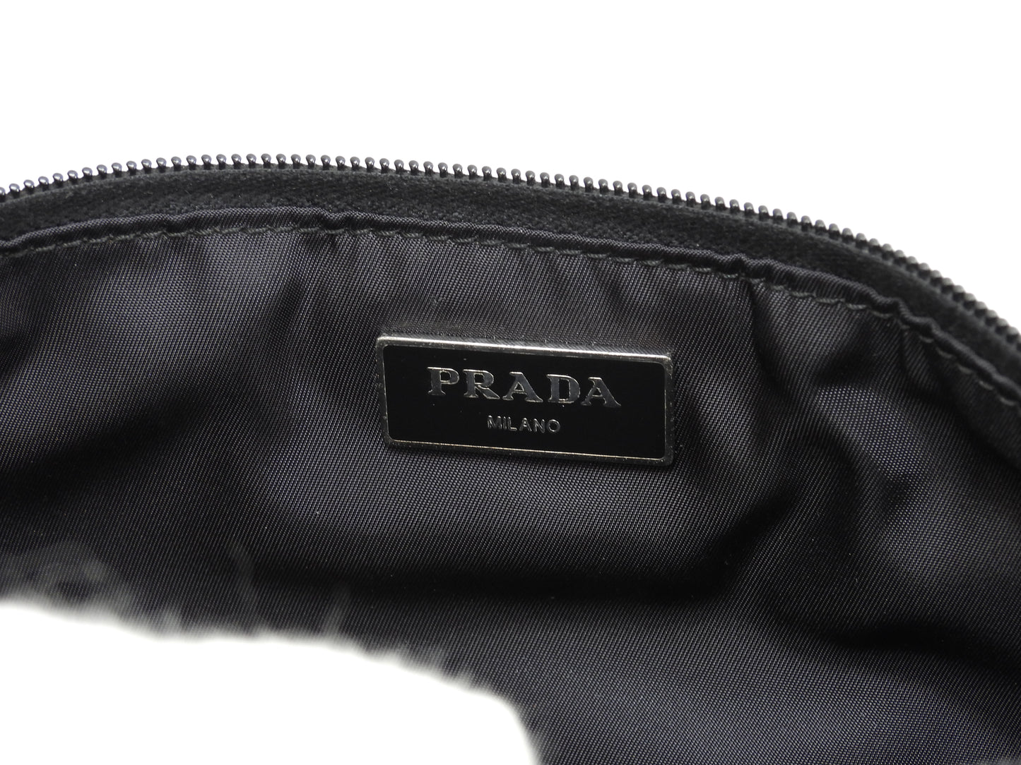 プラダ ボディバッグ中 ナイロン 黒 ウエストバッグ ヒップバッグ 美品@58/C
