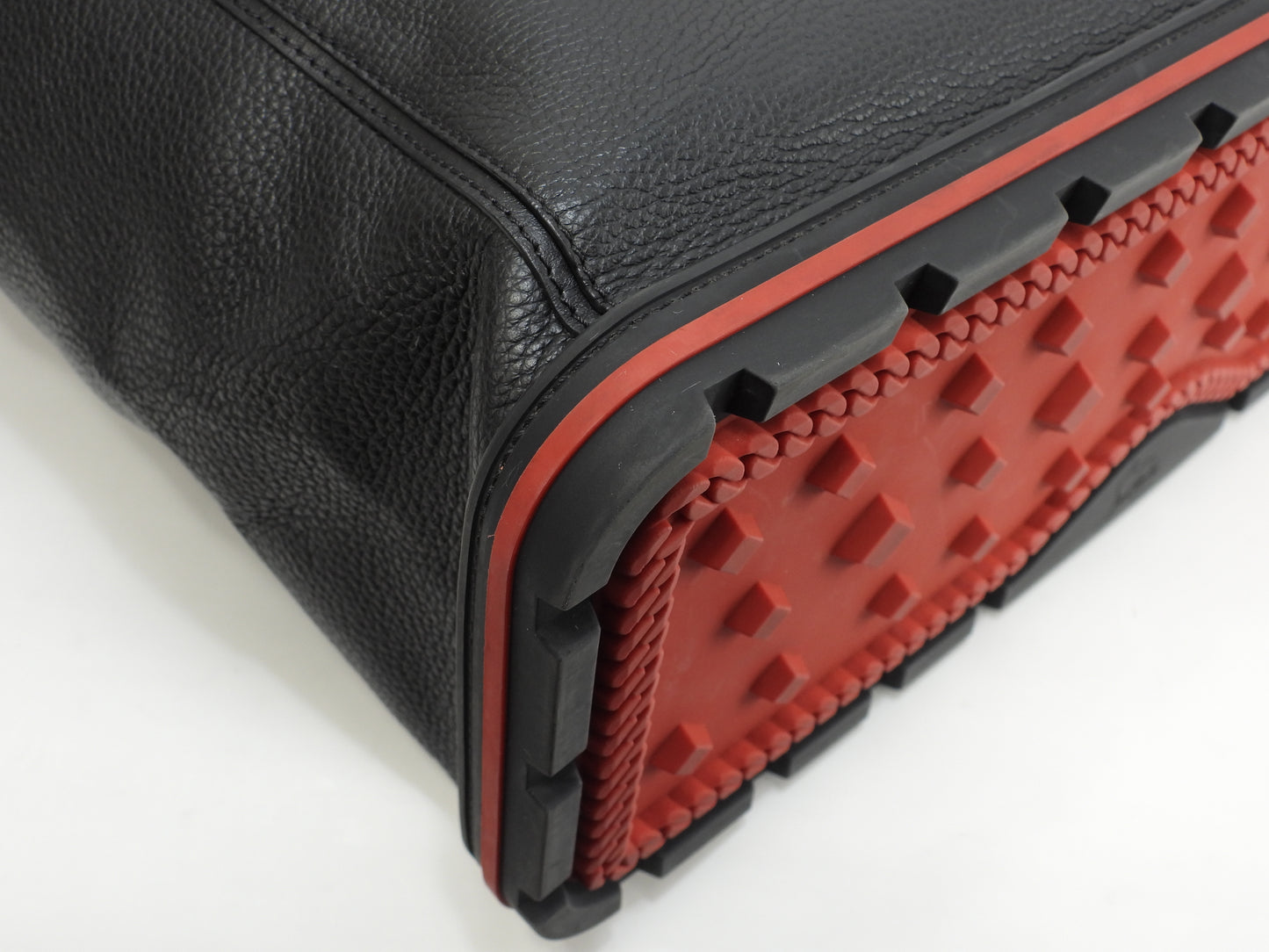 クリスチャンルブタン トートバッグ Kabiker レザー黒 メンズショルダー 美品@ 11