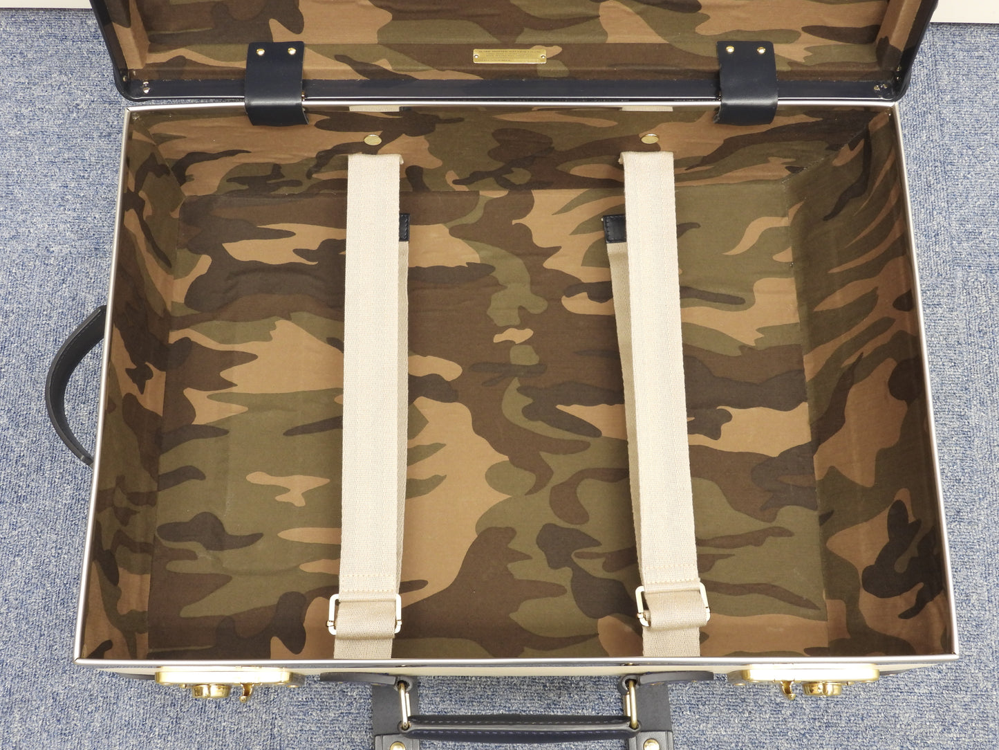 グローブトロッター サファリ キャリーオン クリーム紺 旅行用トロリーバッグ@ 6