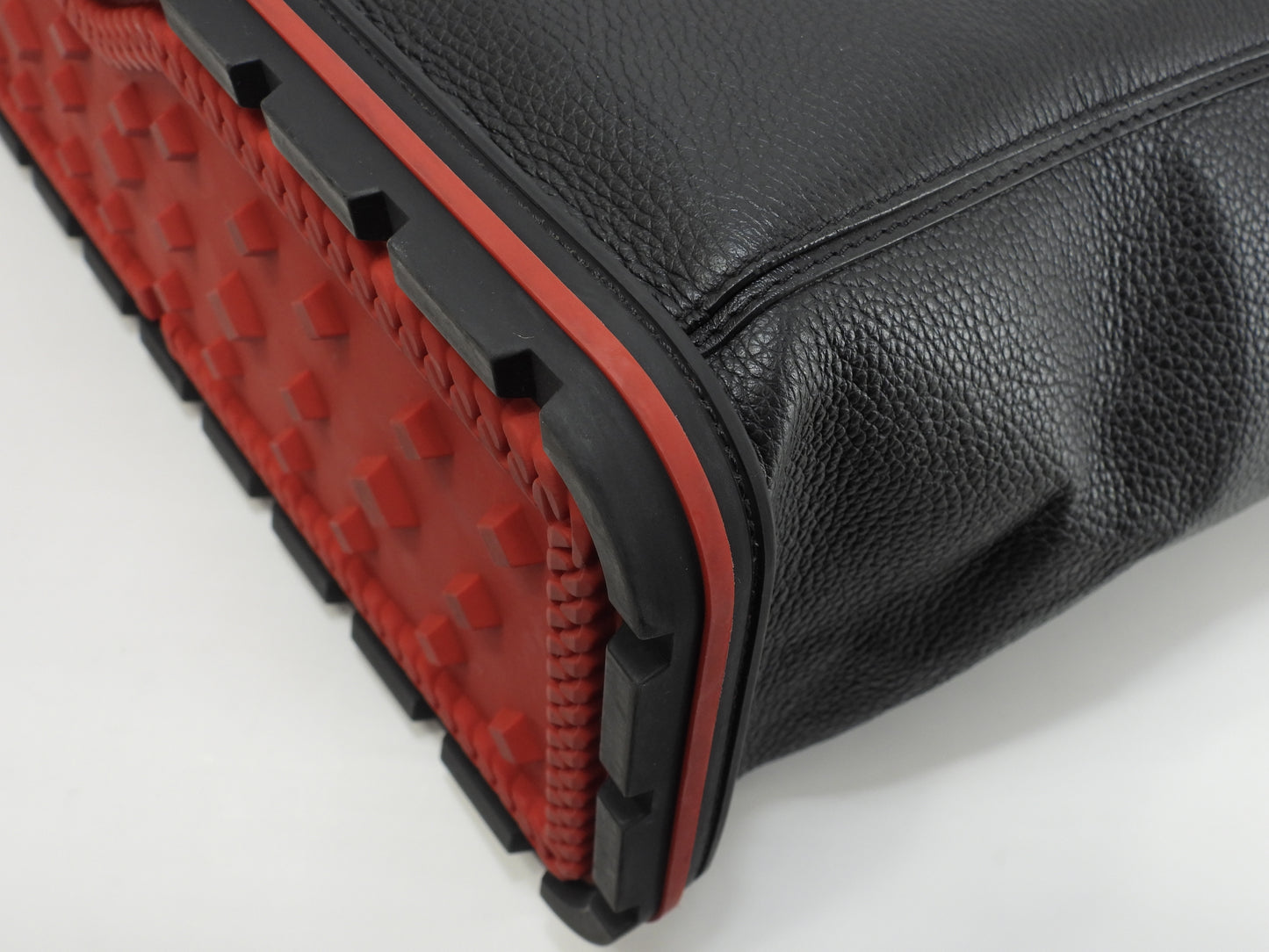 クリスチャンルブタン トートバッグ Kabiker レザー黒 メンズショルダー 美品@ 11