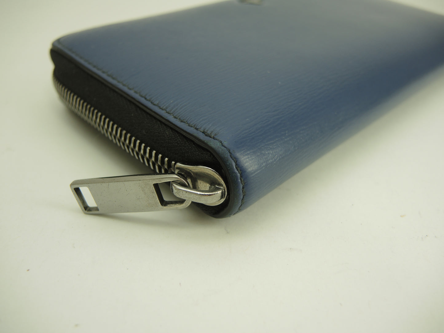 Christian Dior Homme Long Wallet Leather Blue Bee Zip Around Long Wallet @24-BO-0198