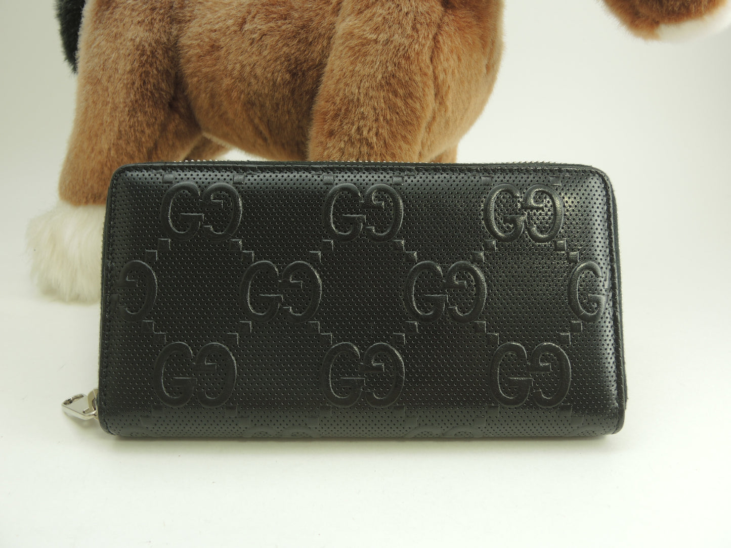 グッチ ロングウォレット エンボスGGスプリーム レザー黒 ジップ長財布 美品@ 1