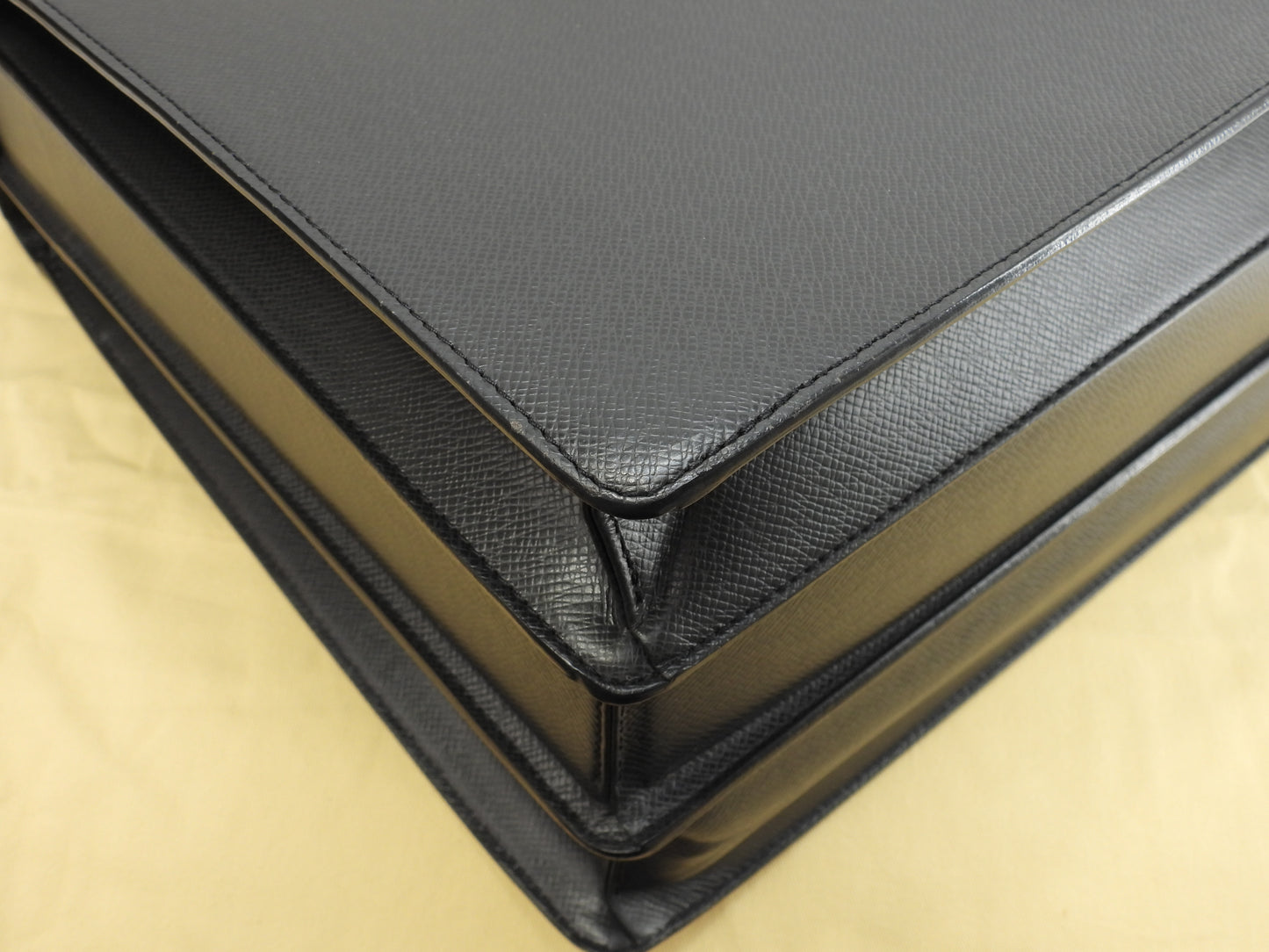 Louis Vuitton Ural M30022 Taiga Black 3-way briefcase Doctor's bag Good condition @RI0101