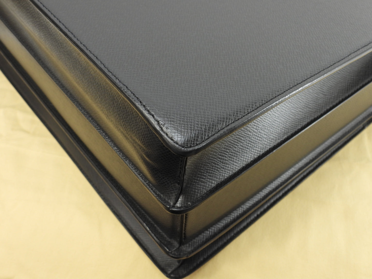 Louis Vuitton Ural M30022 Taiga Black 3-way briefcase Doctor's bag Good condition @RI0101