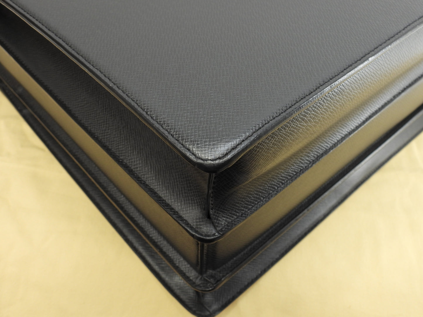 Louis Vuitton Ural M30022 Taiga Black 3-way briefcase Doctor's bag Good condition @RI0101