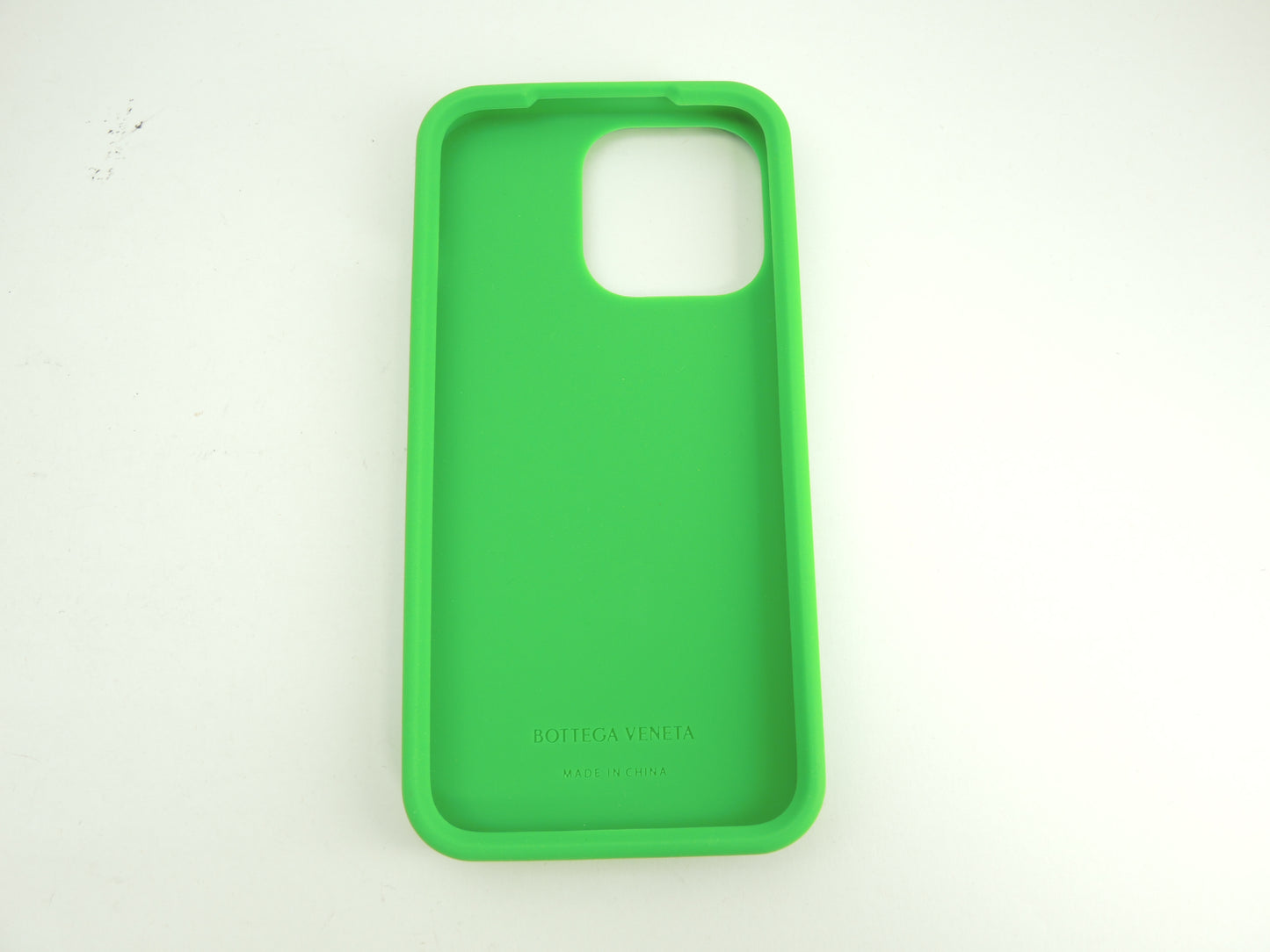 ボッテガヴェネタ iphone13Proケース 中イントレチャート シリコン緑 カバー 未使用@ 17