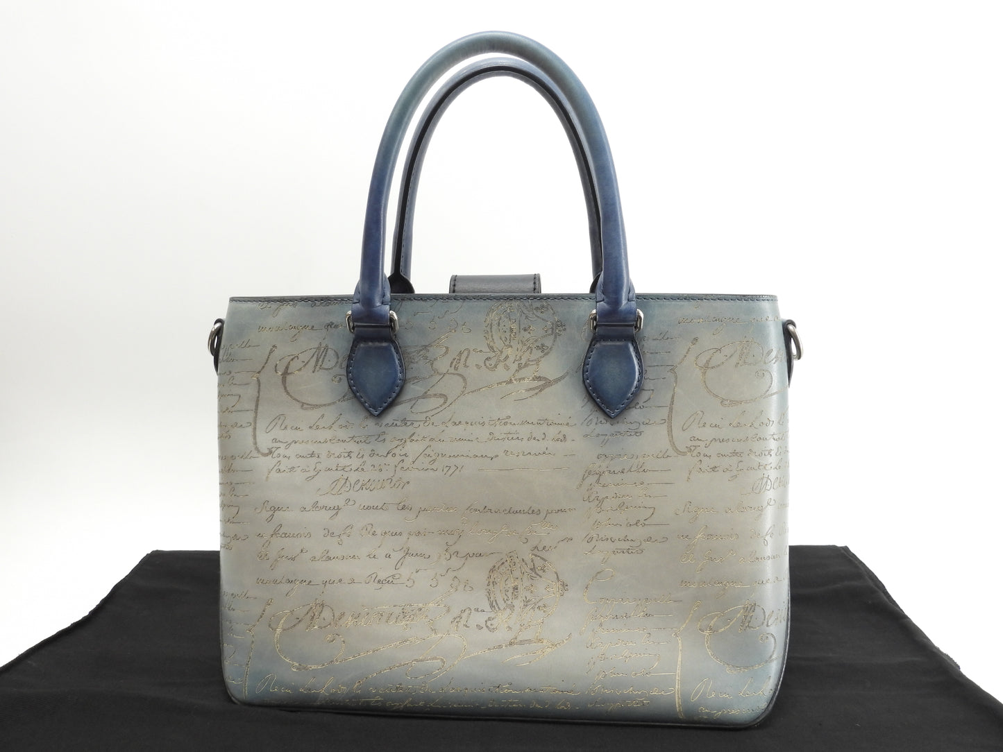 ベルルッティ トゥジュールXS カリグラフィ レザー灰青 トートバッグ メンズ@U0224