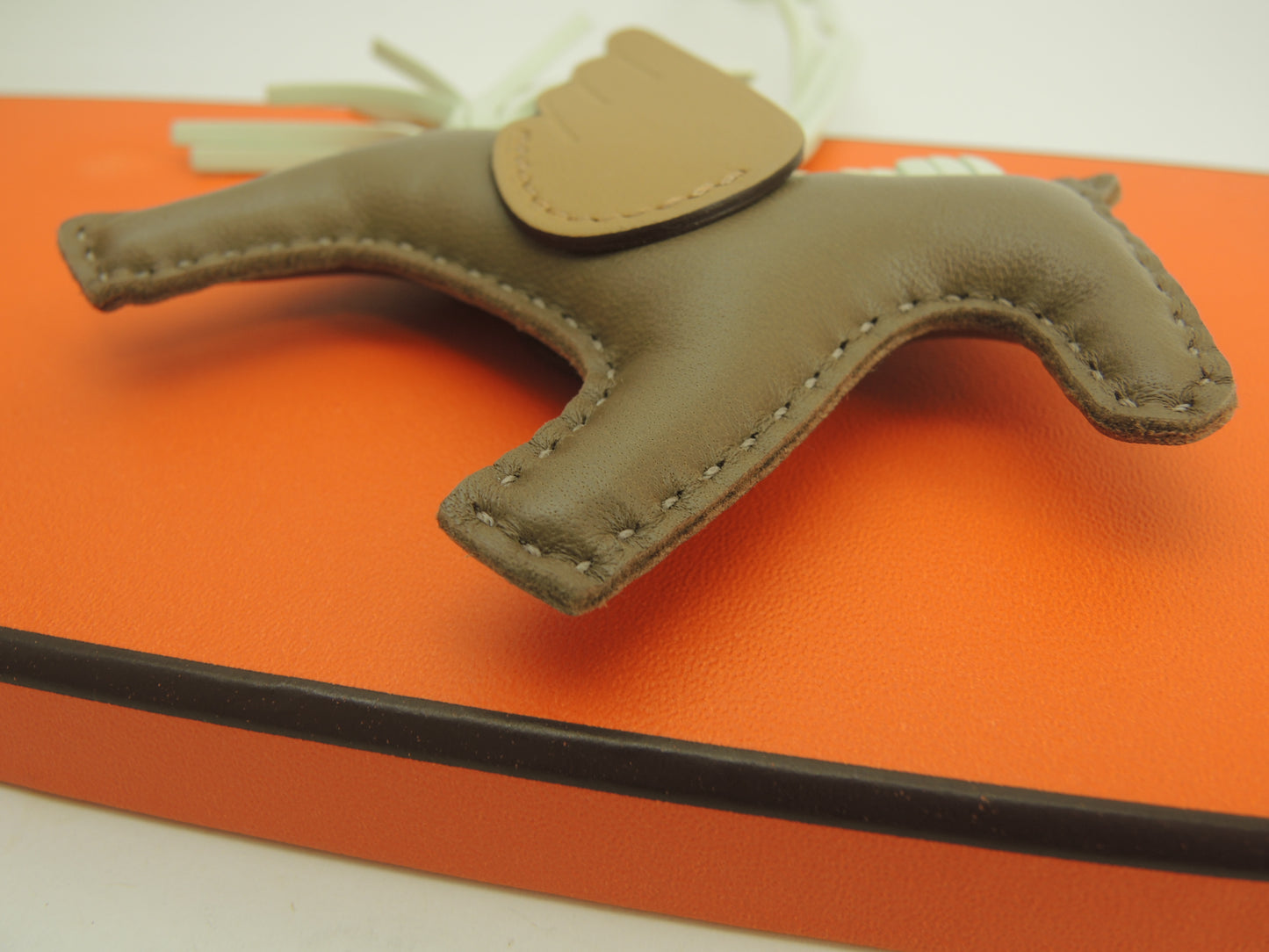 エルメス ロデオPMペガサス アニューミロ トープ茶薄緑 バッグチャーム 未使用@B 3