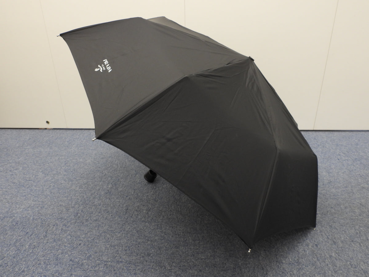 人気 プラダ 傘 ロゴ ブラック サフィアーノ レザー アンブレラ 雨傘