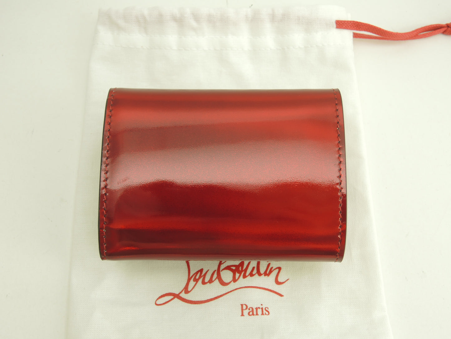 クリスチャンルブタン 3折ミニ財布 Loubi54 パテントレザー赤 コンパクトウォレット 未使用@ 1
