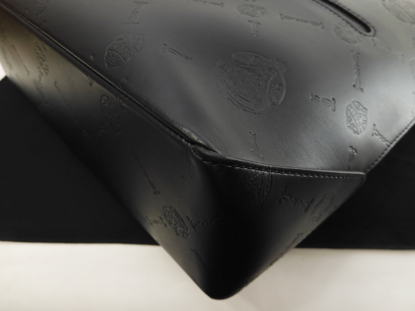 Berluti Toujour Chevron Leather Black Men's Tote Bag Handbag @A0251