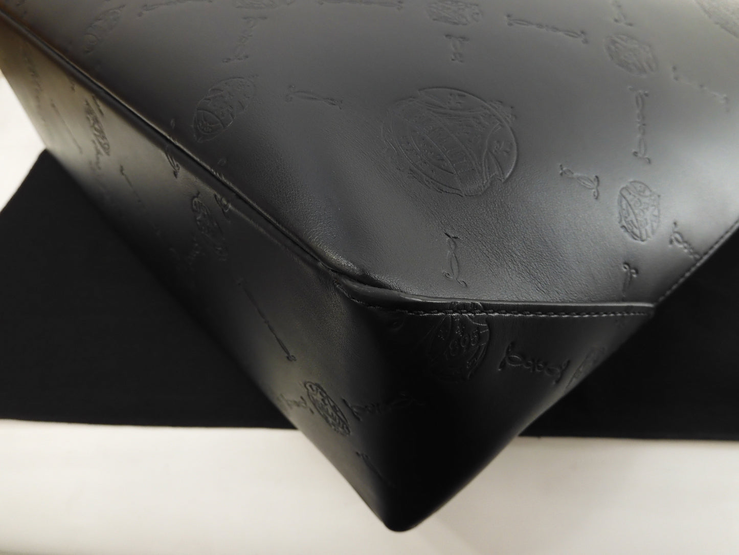Berluti Toujour Chevron Leather Black Men's Tote Bag Handbag @A0251