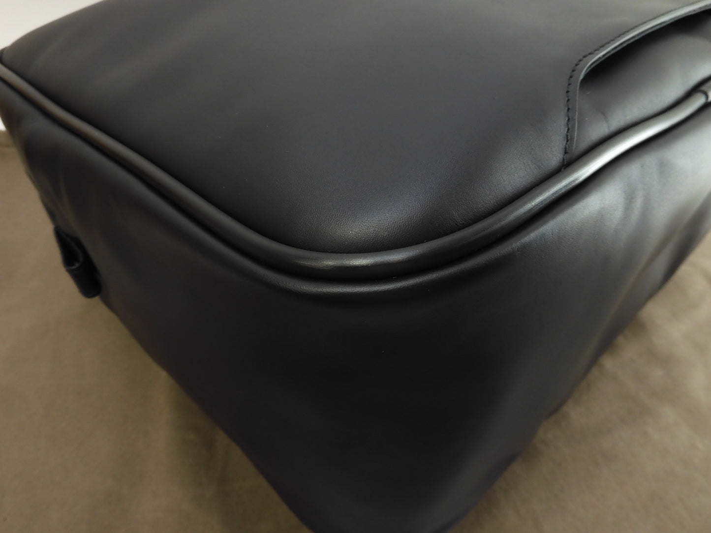 Bottega Veneta Briefcase Intrecciato Leather Black Travel Bag New @B08476164J