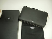 サンローラン クラッチウォレット YSL レザー黒 ハンドル付ラウンド 