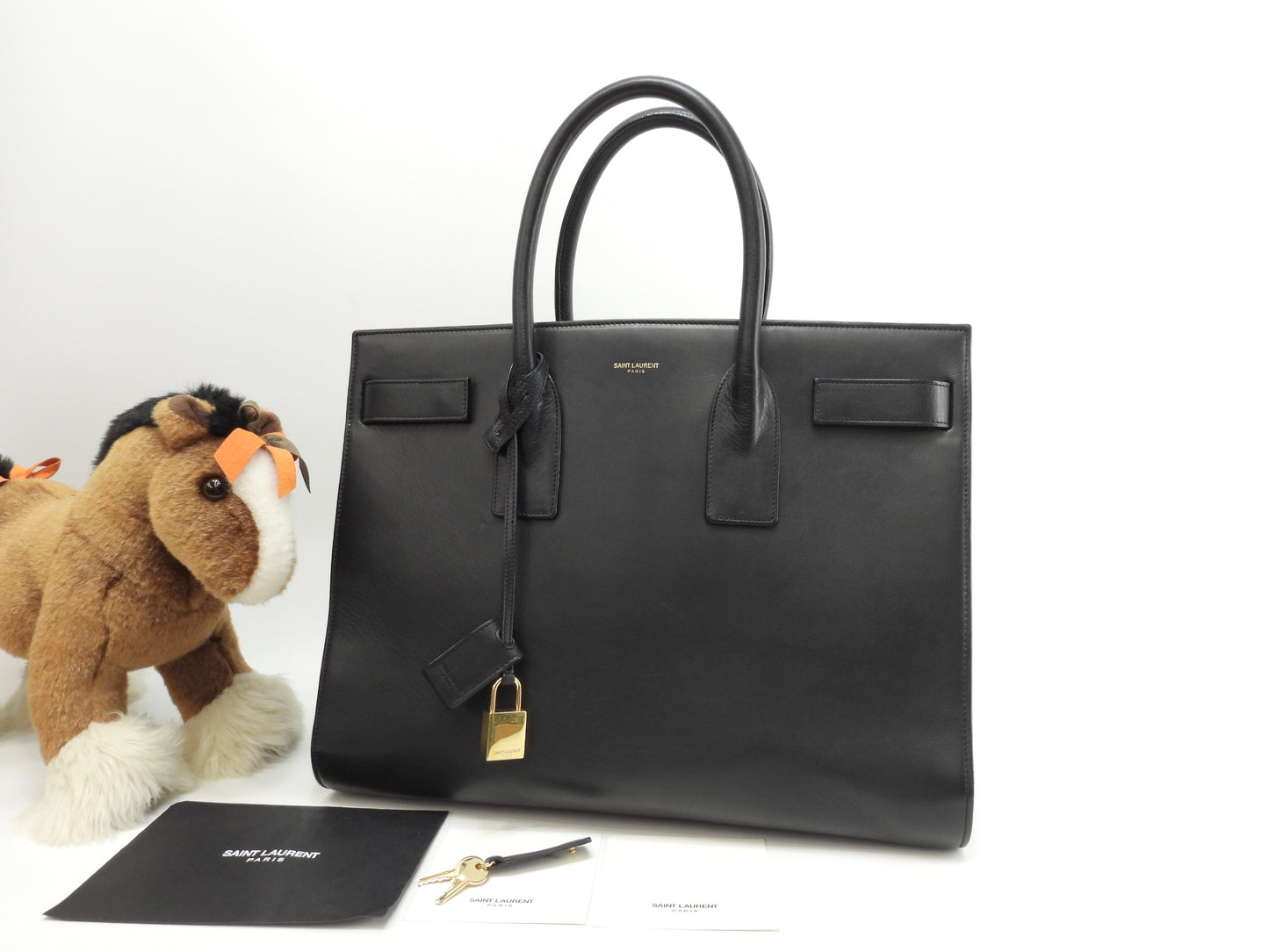サンローラン サックドジュールM YSL スムースレザー黒 メンズトートバッグ ハンドバッグ 美品@ 94