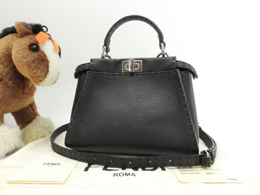 フェンディ ピーカブーミニ セレリアレザー 黒 s付ハンドバッグ ポシェット 美品@ 31