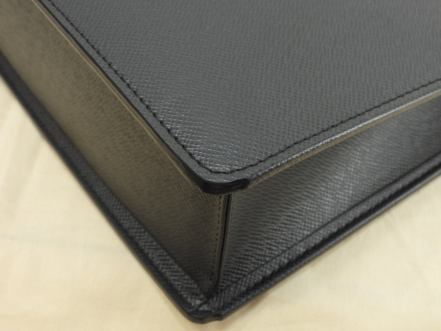 ルイヴィトン ロザン M30052 タイガ黒 書類かばん ブリーフケース 極美品@VI0045