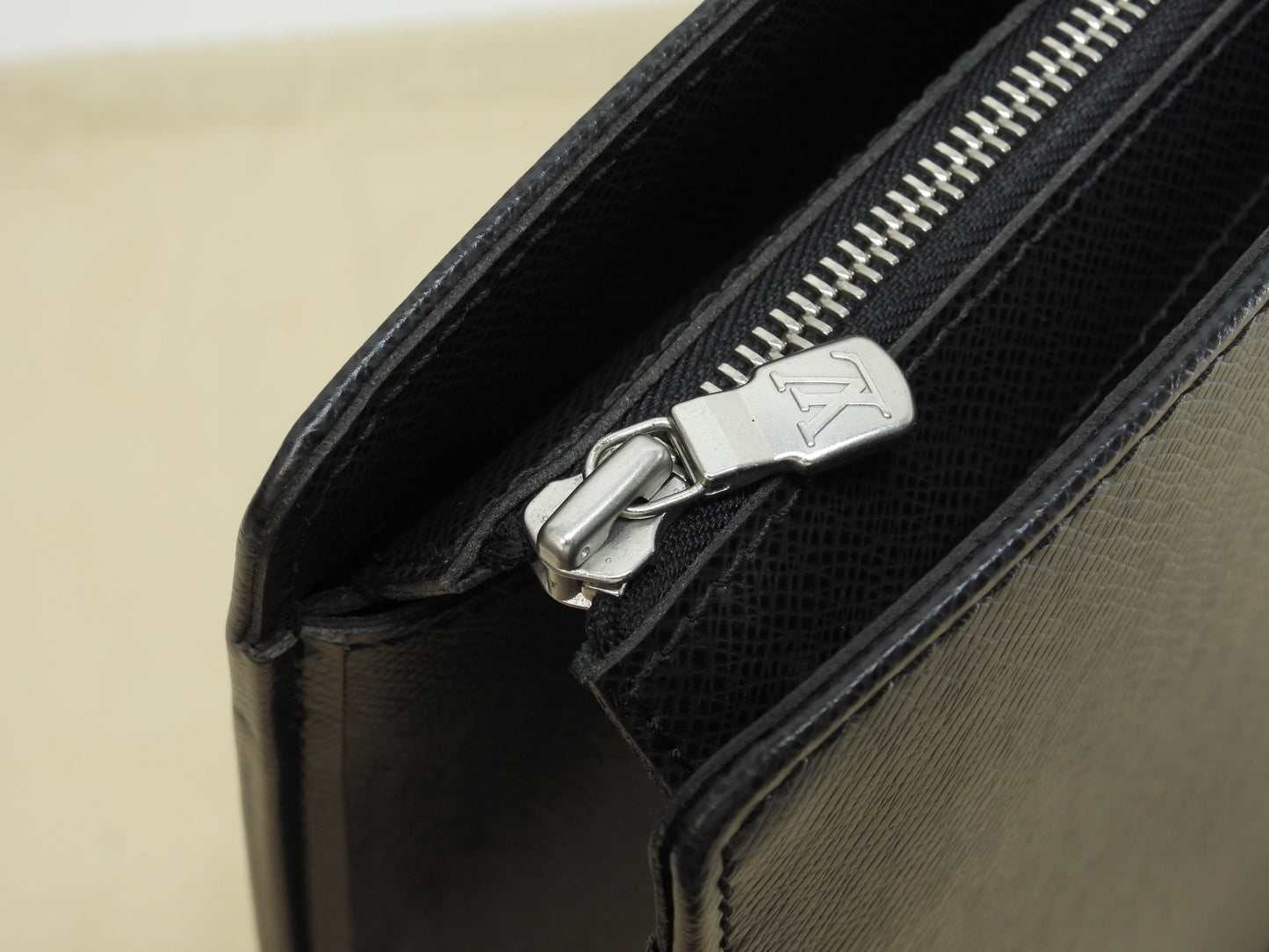 ルイヴィトン ロザン M30052 タイガ黒 書類かばん ブリーフケース 極美品@VI0045