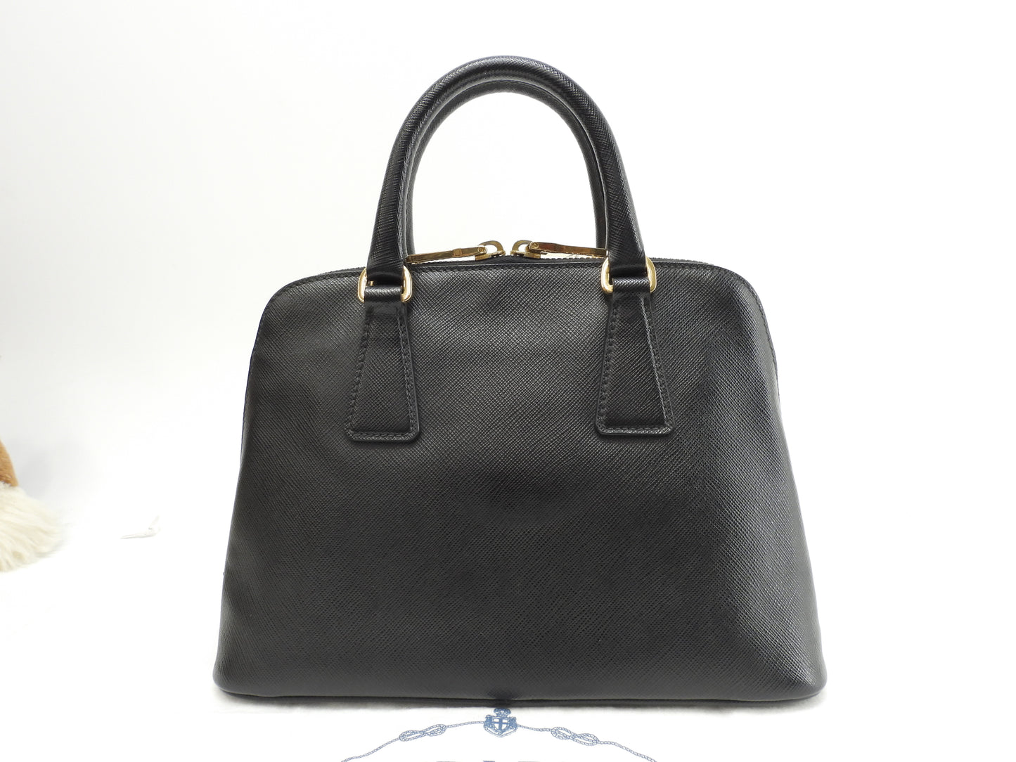 プラダ ミニハンドバッグ 三角ロゴ サフィアーノレザー黒 アルマ型@180