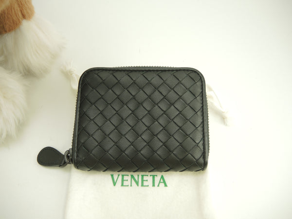 ボッテガヴェネタ　コインケース　イントレチャート　ラウンドファスナー　黒　レザー BOTTEGA VENETA ボッテガ・ヴェネタ イントレチャート ラウンド