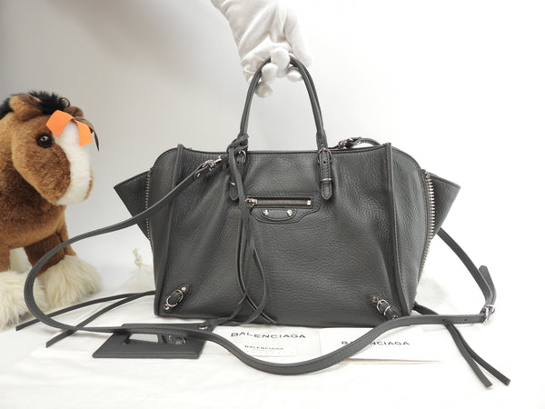 バレンシアガ ペーパーミニA6 ジップ レザー灰 ポシェット  