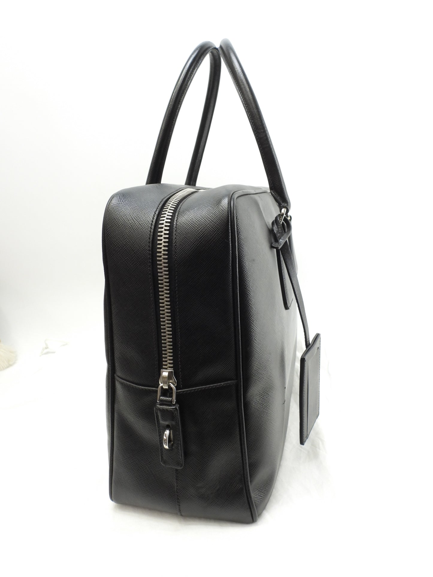 プラダ ブリーフケース サフィアーノ 黒 まち広書類カバン ドキュメントケース VS0088 美品@27113