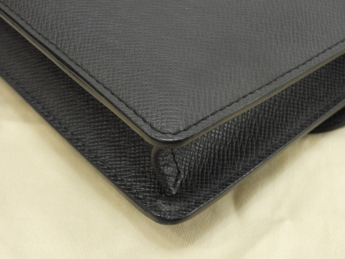 ルイヴィトン ネオベライア M32892 タイガ黒 セカンドバッグ クラッチバッグ 美品@RI0136