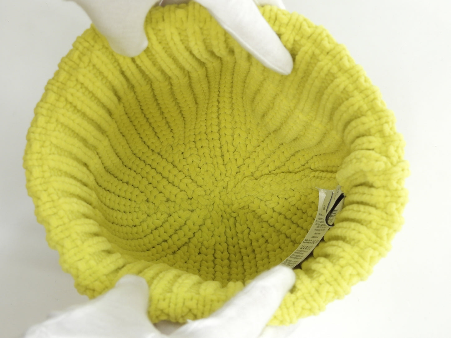ボッテガヴェネタ 厚手ニット帽 ナイロン100% 黄 ヘッドウォーマー 帽子 未使用@ 1