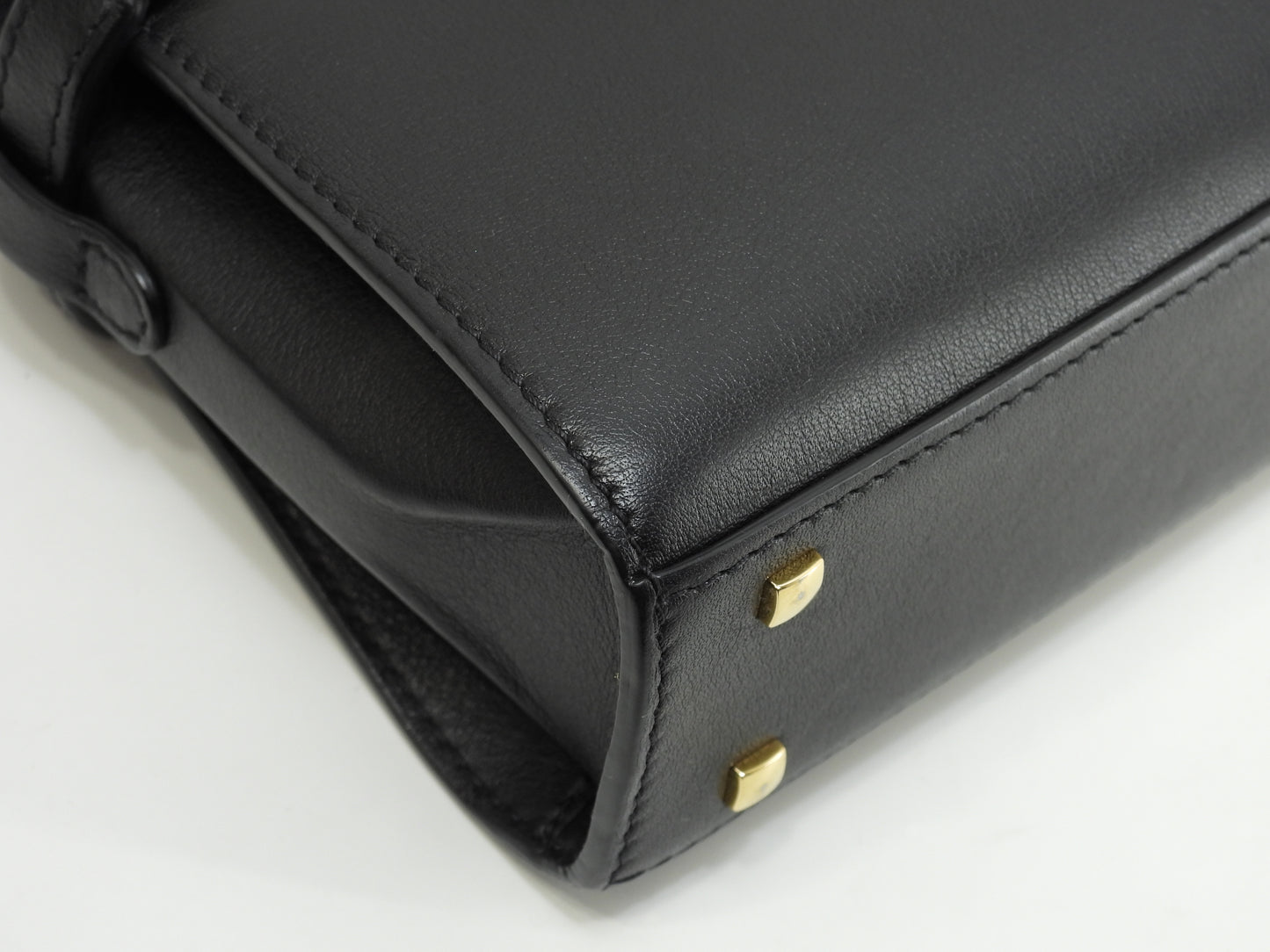 デルボー タンペートスモール シルキーカーフレザー 黒 s付ミニハンドバッグ ケリー型 極美品@G01H