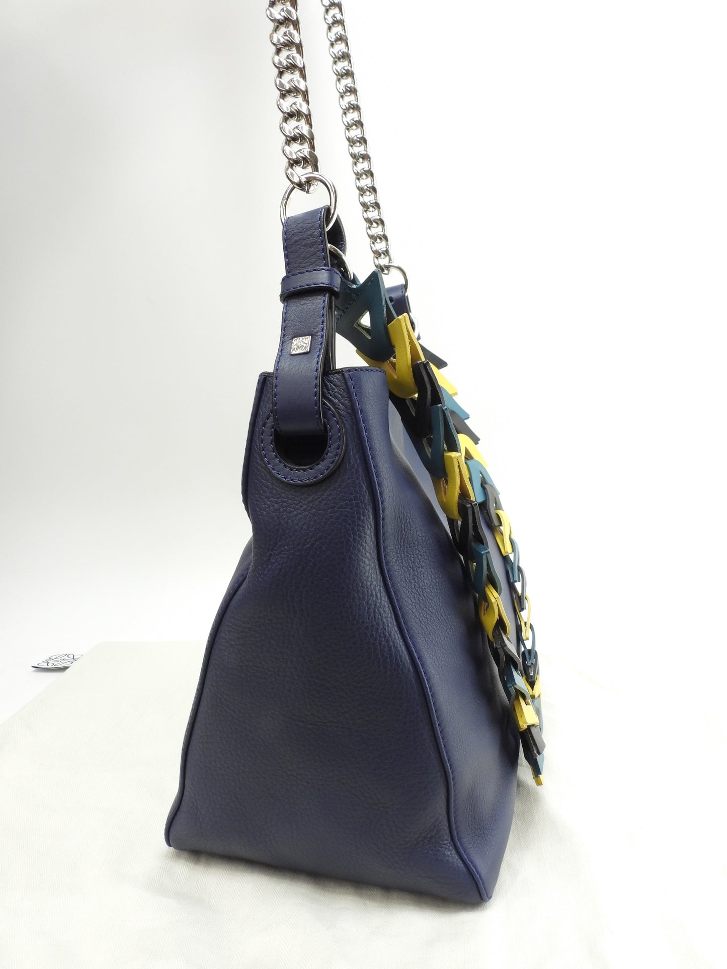 ロエベ 2wayショルダーバッグ Vバケット レザー濃青 ポシェット クロスボディバッグ 極美品@061510