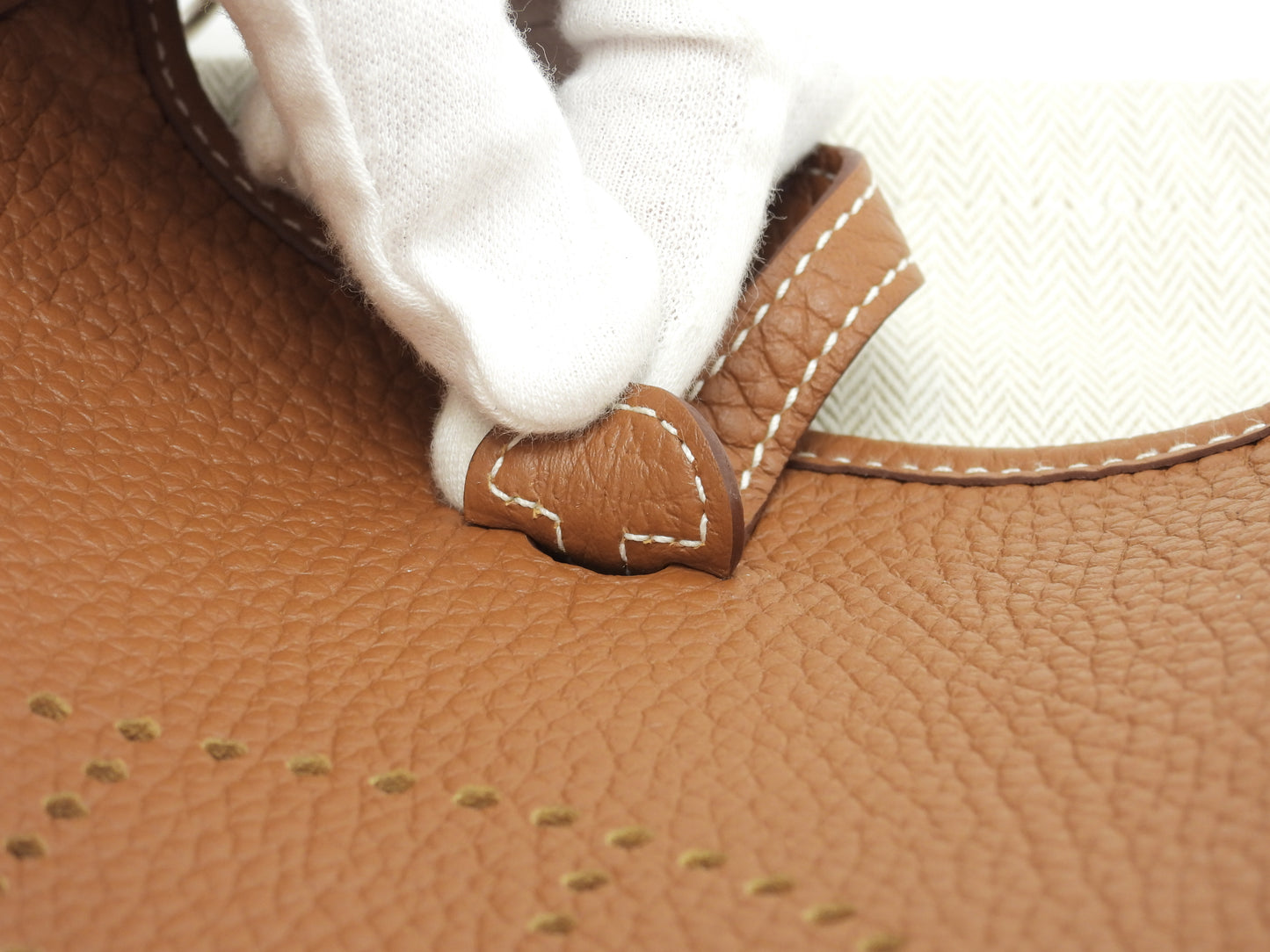 エルメス エヴリンTPM シルバー金具 トリヨンクレマンス/ゴールド ポシェットバッグ 新品@B