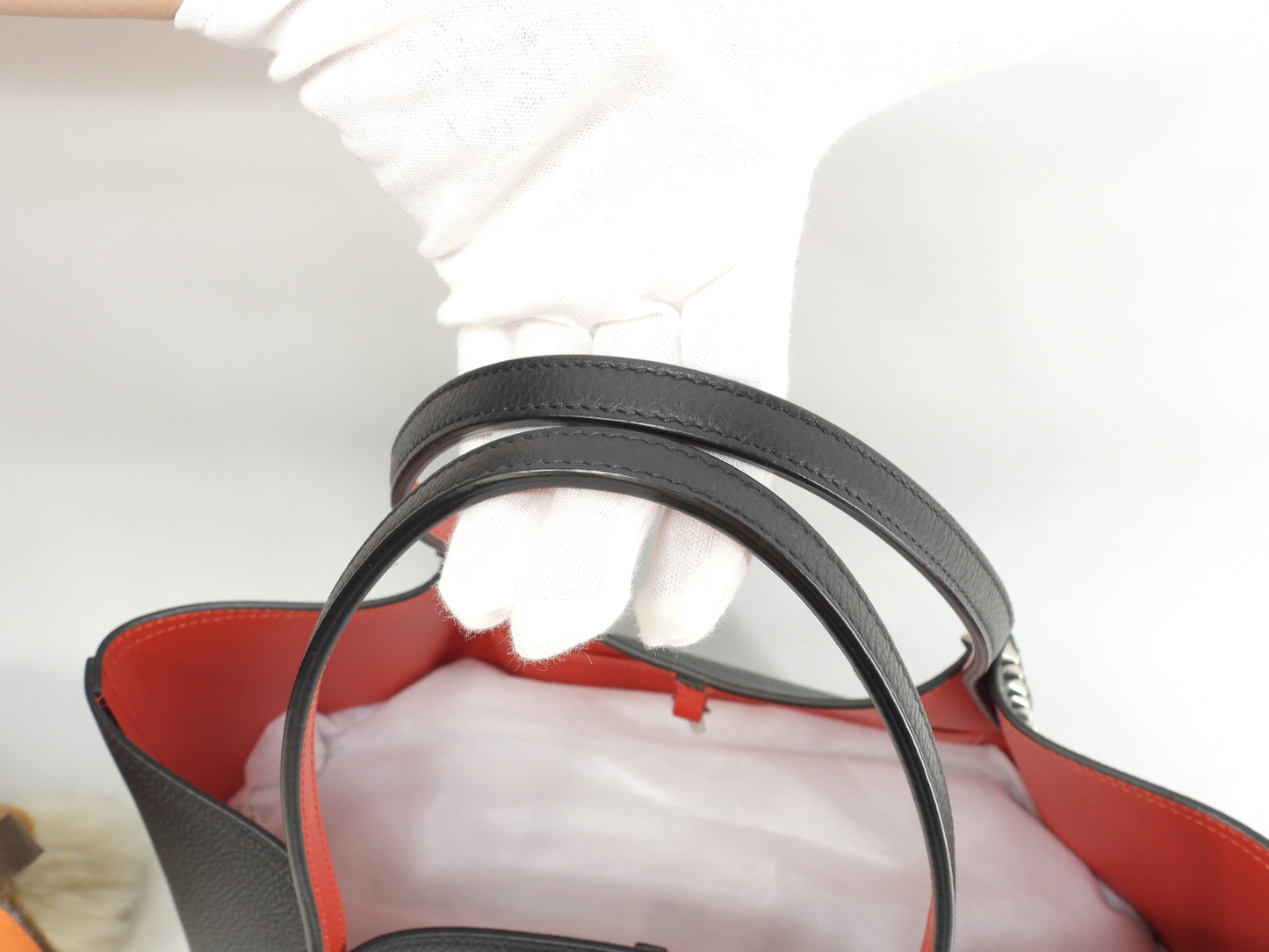 クリスチャンルブタン カバロック スモール レザー黒 トートバッグ ハンドバッグ 美品@ 30