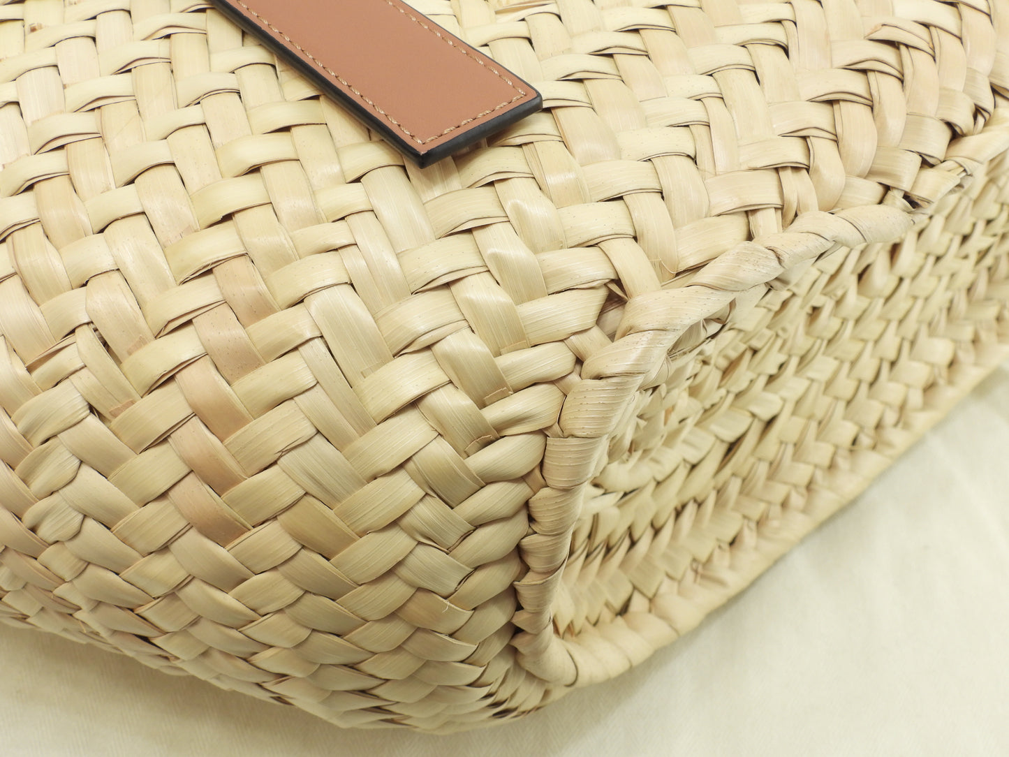 ロエベ バスケット中 ジブリ/まっくろくろすけ ナチュラル黒 ハンド カゴバッグ 未使用@412048