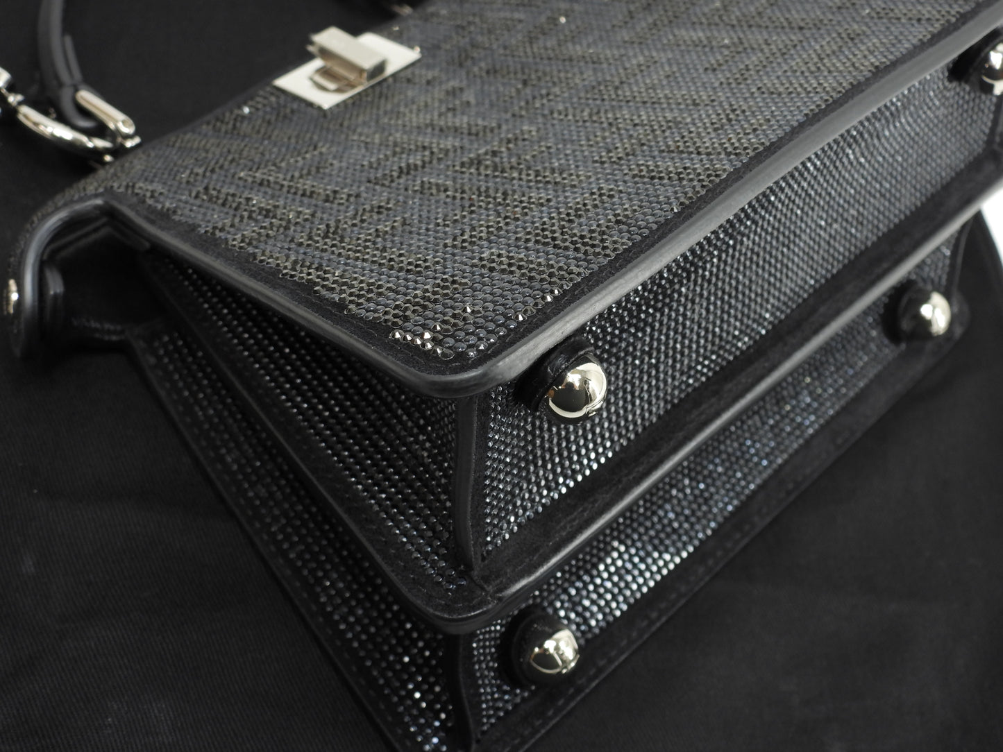 フェンディ ピーカブープチ アイシーユー クリスタルFFレザー黒 ポシェット ハンドバッグ 未使用@ 2
